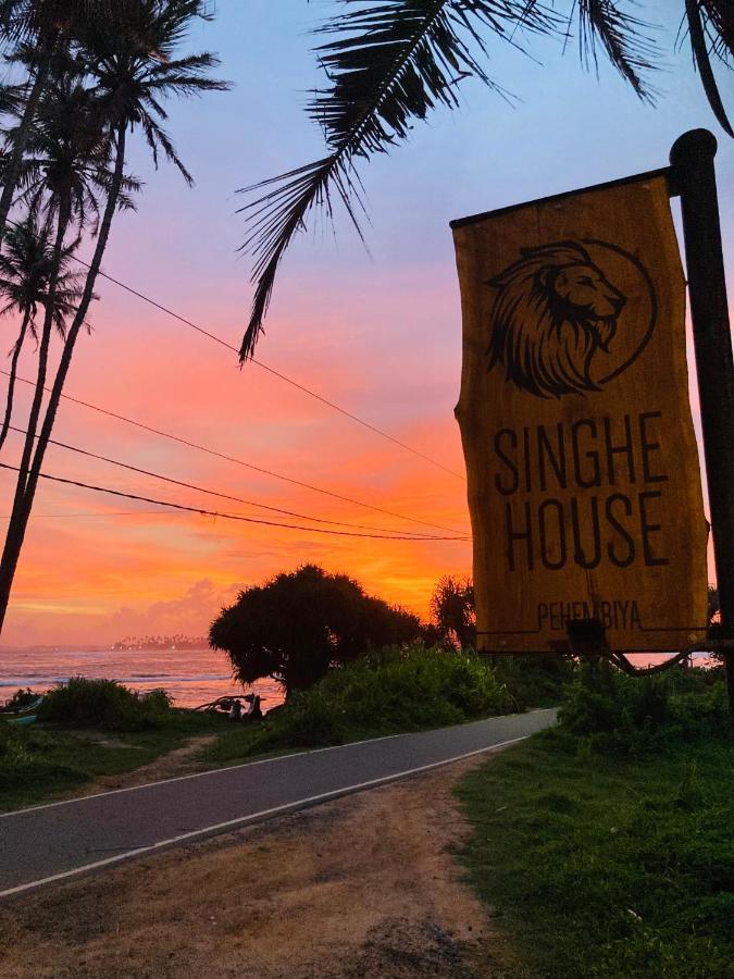 Singhe House Hotell Dikwella Eksteriør bilde